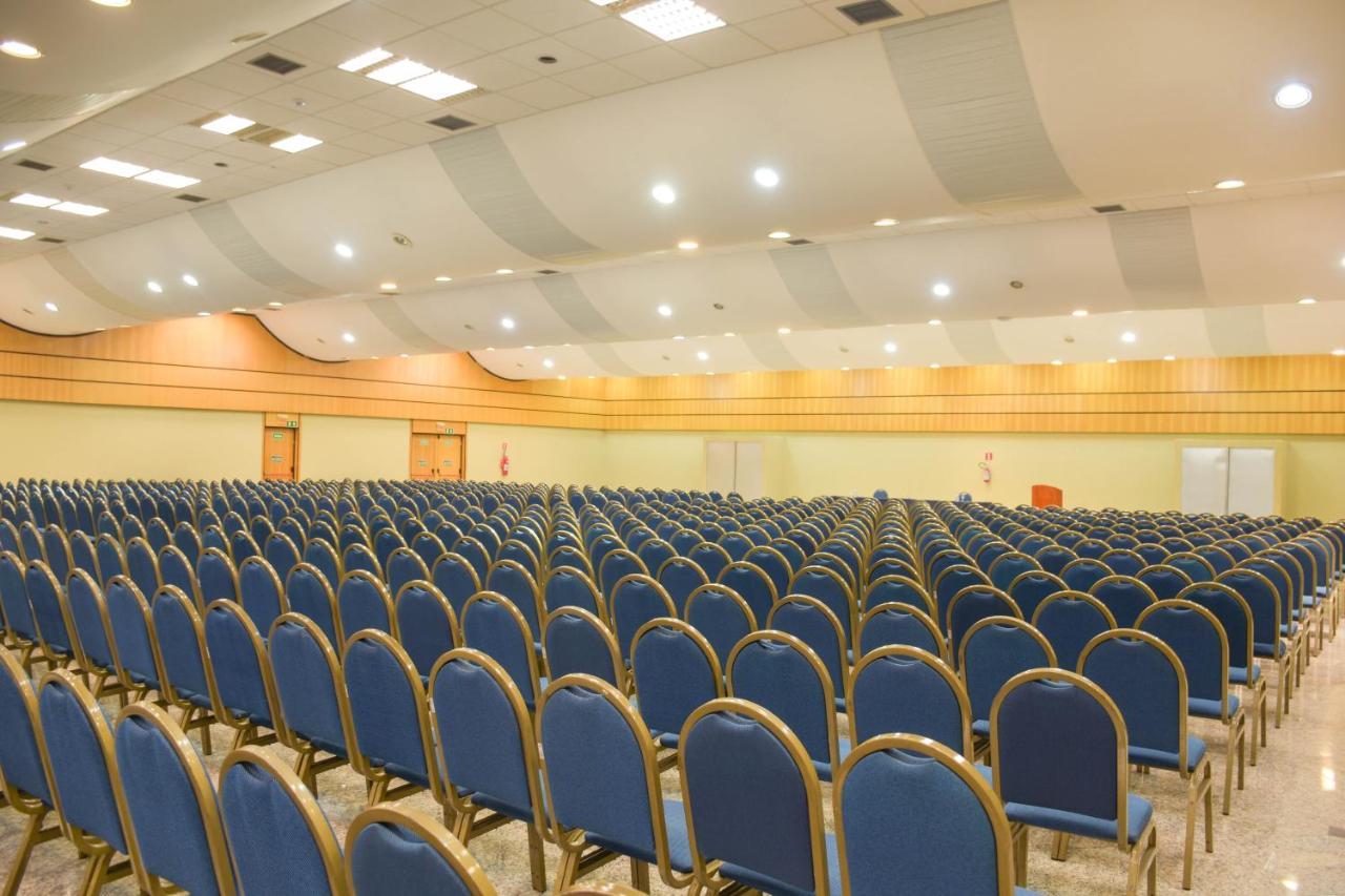Hotel Golden Park Internacional Foz & Convencoes By Nacional Inn 伊瓜苏 外观 照片